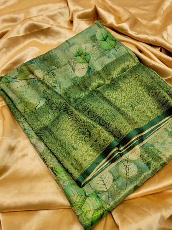 কাঞ্চিভারা-কাতান-শাড়ী-2