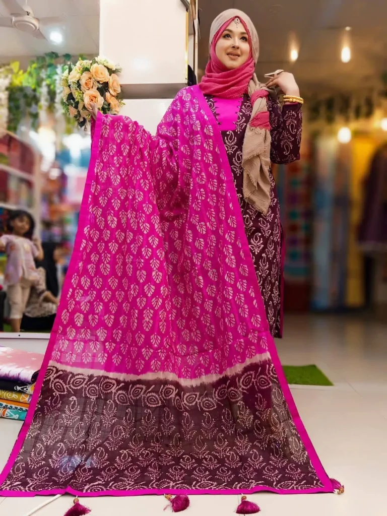ন্যাচারাল-টাই-ডাই-বাটিক-থ্রি-পিস-43