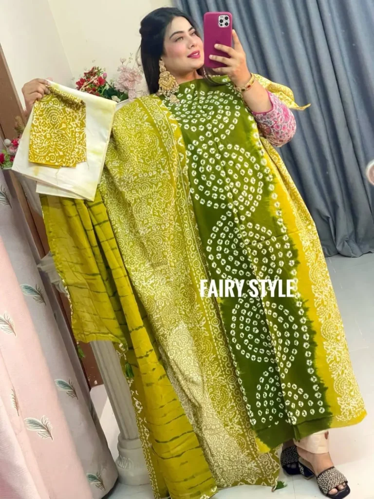 ন্যাচারাল-টাই-ডাই-বাটিক-থ্রি-পিস-81