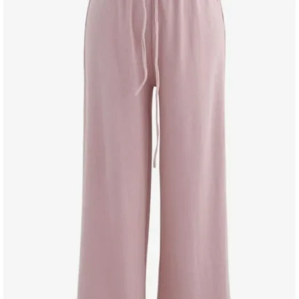 542152996_1076114928010157_726443665336378176_n-1